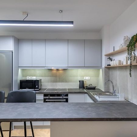 شقة Phaedrus Living Luxury Downtown Flat Acropolis أثينا المظهر الخارجي الصورة
